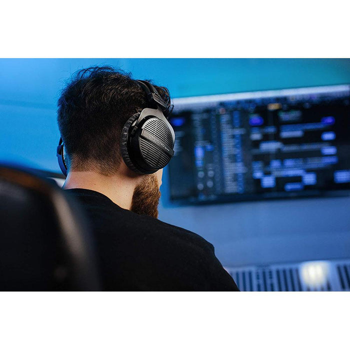  beyerdynamic DT 990 Pro 250 ohm Over-Ear Studio Headphones For  Mixing, Mastering, and Editing : Musical Instruments